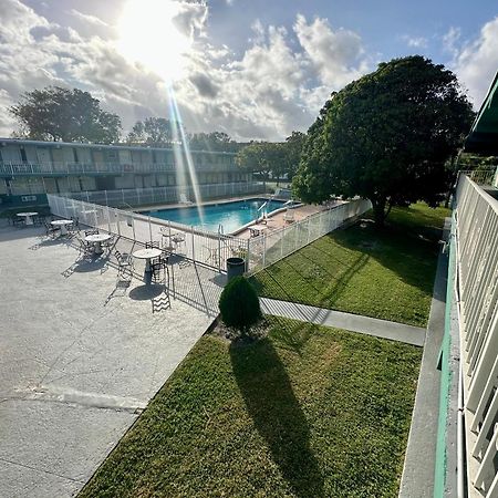 Boca Inn Boca Raton Exteriör bild